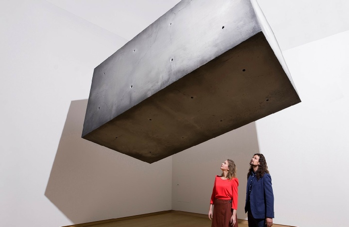 Studio Drift, Drifter, Stedelijk Museum Amsterdam, 2018. Courtesy of Pace gallery. Photo: Tom Cornelissen.