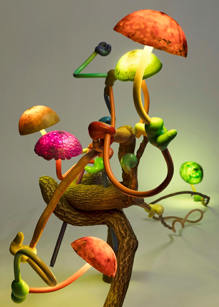 Mika Rottenberg, Lampshare, 2024. © Mika Rottenberg. Courtesy of the artist and Hauser & Wirth. Photo: Pete Mauney. 